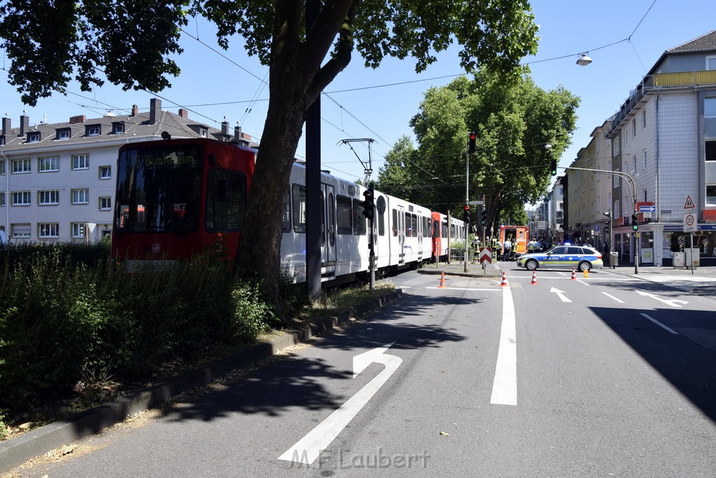 VU Roller KVB Bahn Koeln Luxemburgerstr Neuenhoefer Allee P008.JPG - Miklos Laubert